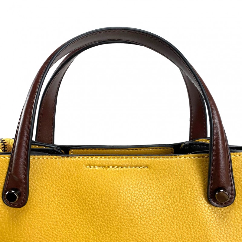 Женская сумка Emily желтая - 15 фото
