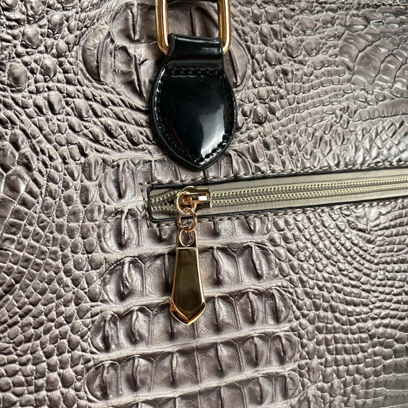Женская классическая сумка Margo серо-черная - 8 фото