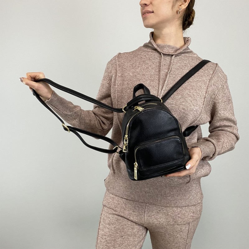 Жіночий рюкзак Amy чорний - 5 фото