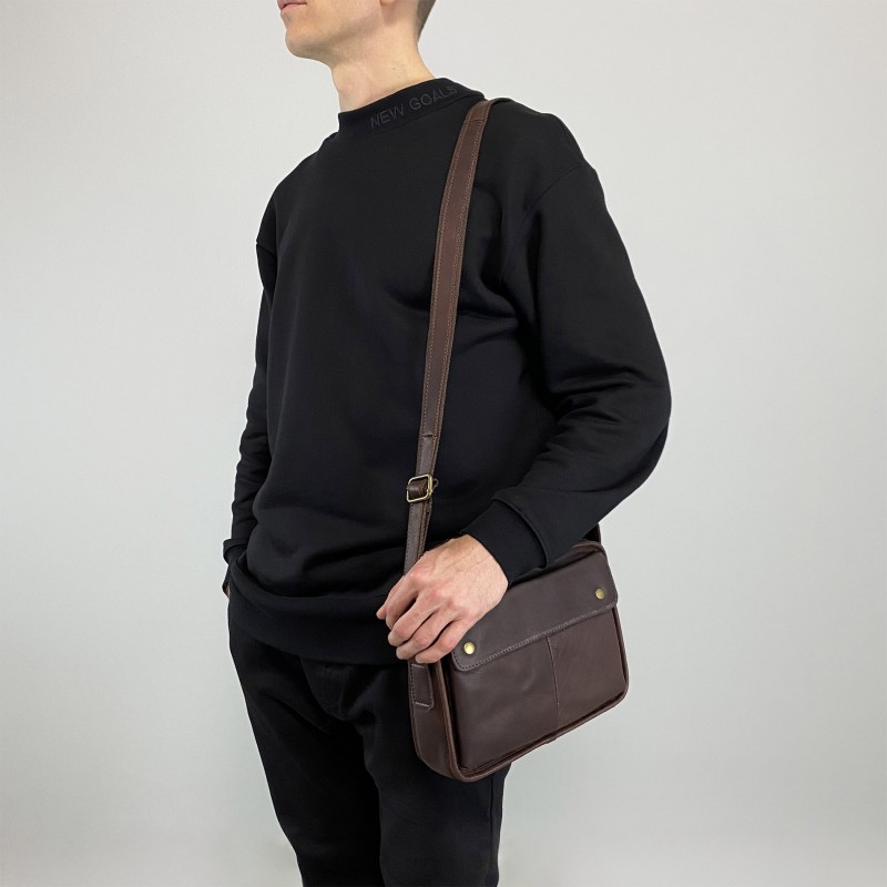 Чоловіча шкіряна сумка Brandon через плече темно-коричнева - 5 фото