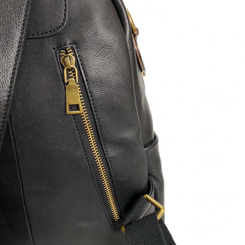 Женский кожаный рюкзак Fiona черный - 11 фото
