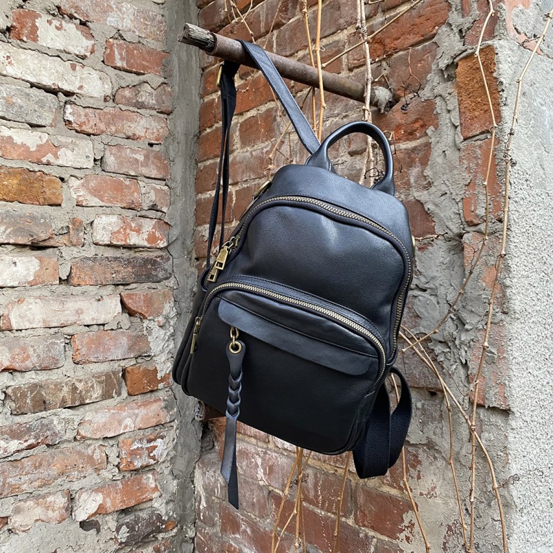 Жіночий шкіряний рюкзак Fiona чорний - 14 фото